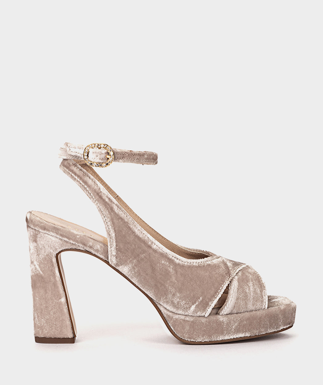 VELVET BEIGE