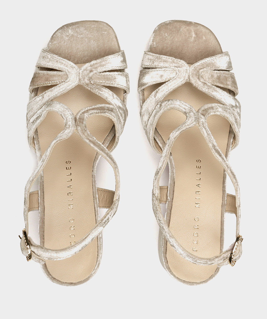 VELVET BEIGE