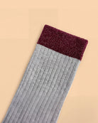 BRILLO GRIS/BURDEOS